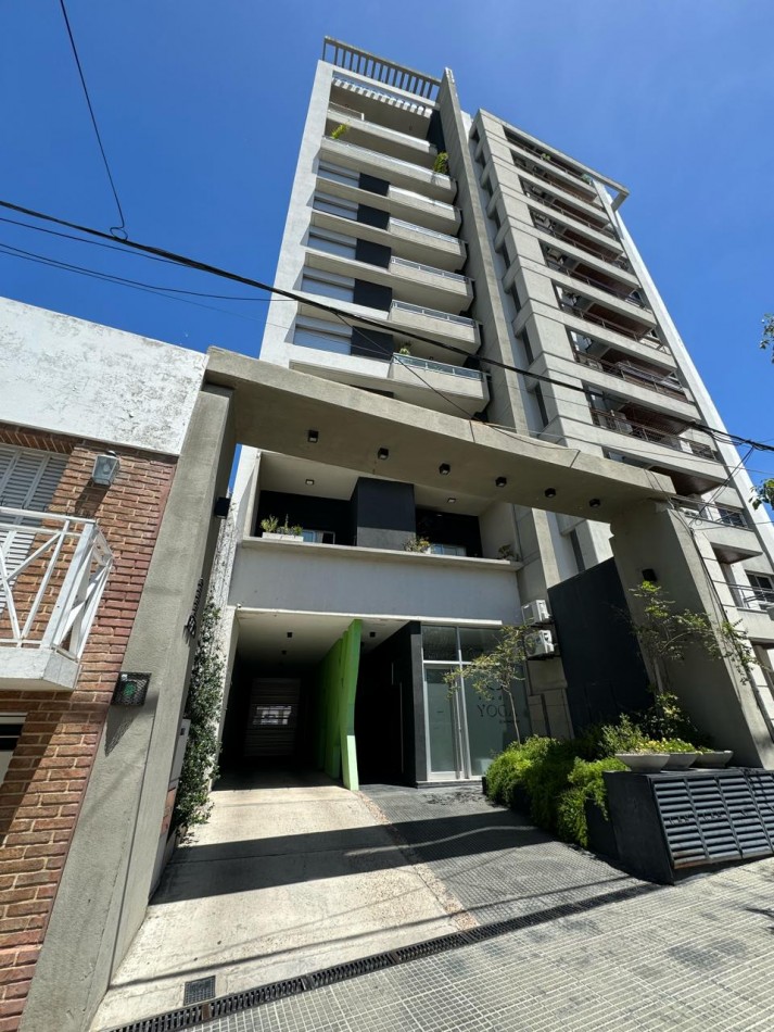 HERMOSO DEPARTAMENTO EN VENTA - EDIFICIO ARCADIA