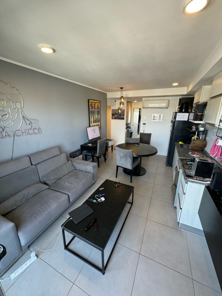 HERMOSO DEPARTAMENTO EN VENTA - EDIFICIO ARCADIA