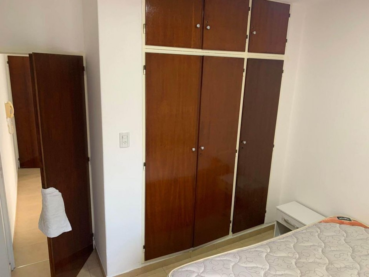 DEPARTAMENTO AMOBLADO EN VENTA ZONA PARQUE