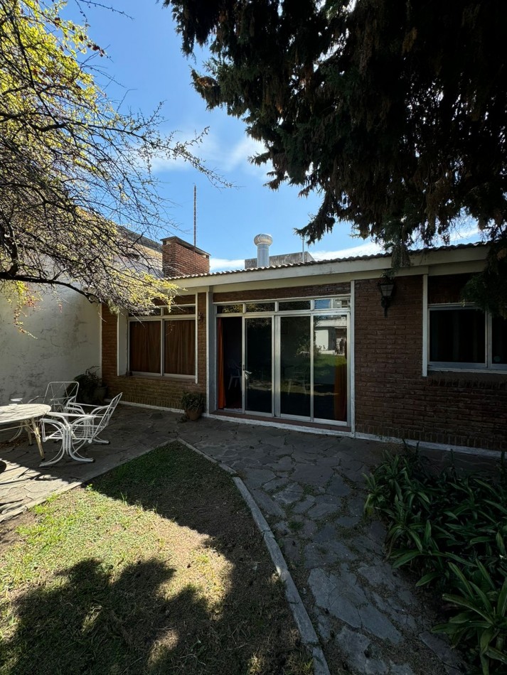 HERMOSA CASA EN VENTA CALLE LA PAZ Y SAN LUIS