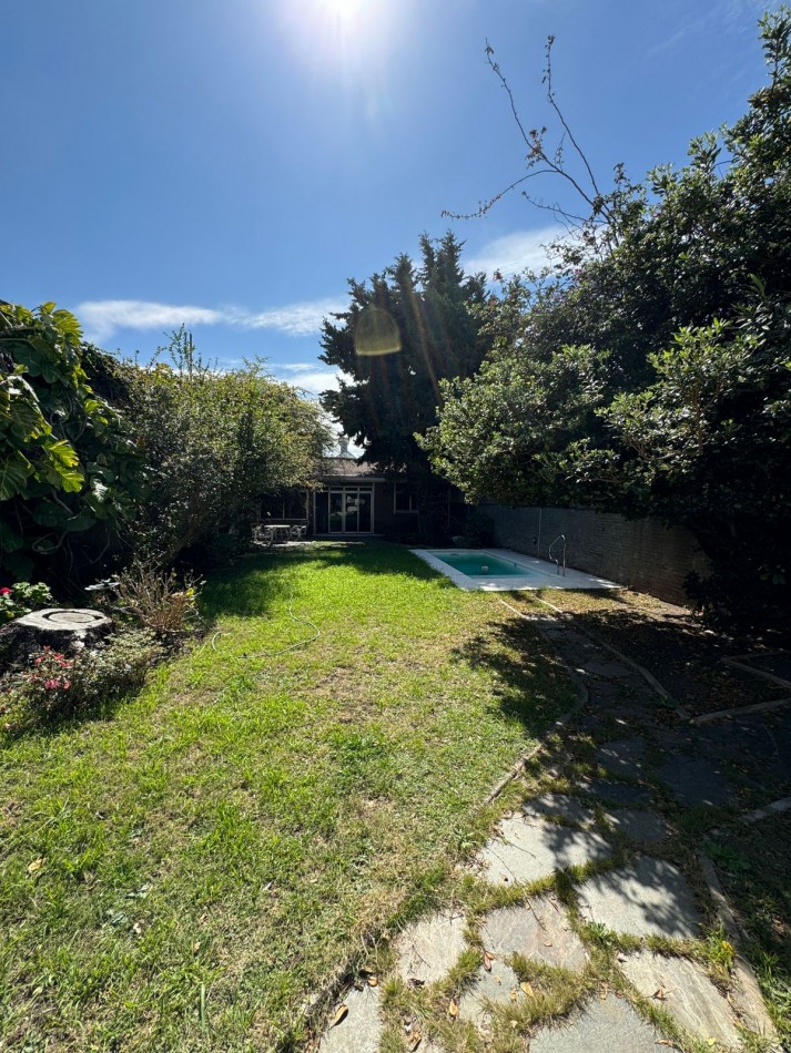 HERMOSA CASA EN VENTA CALLE LA PAZ Y SAN LUIS