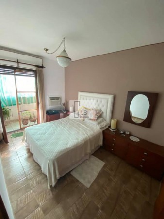 SE VENDE DEPARTAMENTO 2 DORMITORIOS CON COCHERA ZONA PARQUE (ALAMEDA Y CATAMARCA)