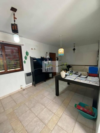 SE VENDE DEPARTAMENTO 2 DORMITORIOS CON COCHERA ZONA PARQUE (ALAMEDA Y CATAMARCA)